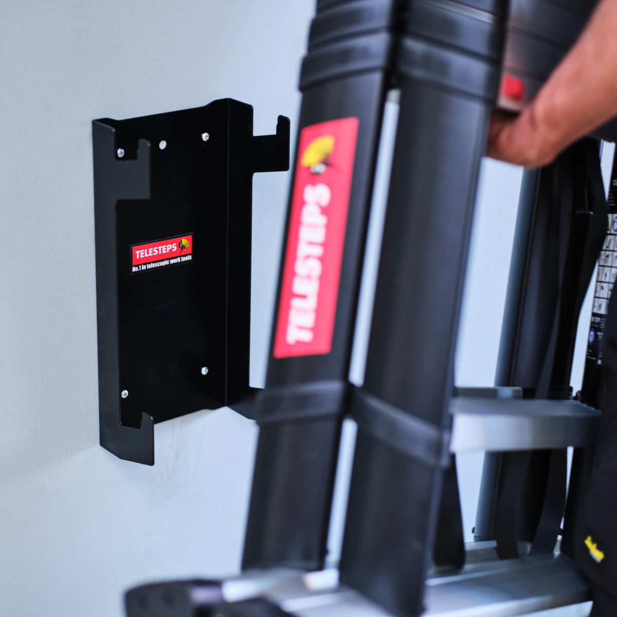 9195-601 Wall Mount - Combi